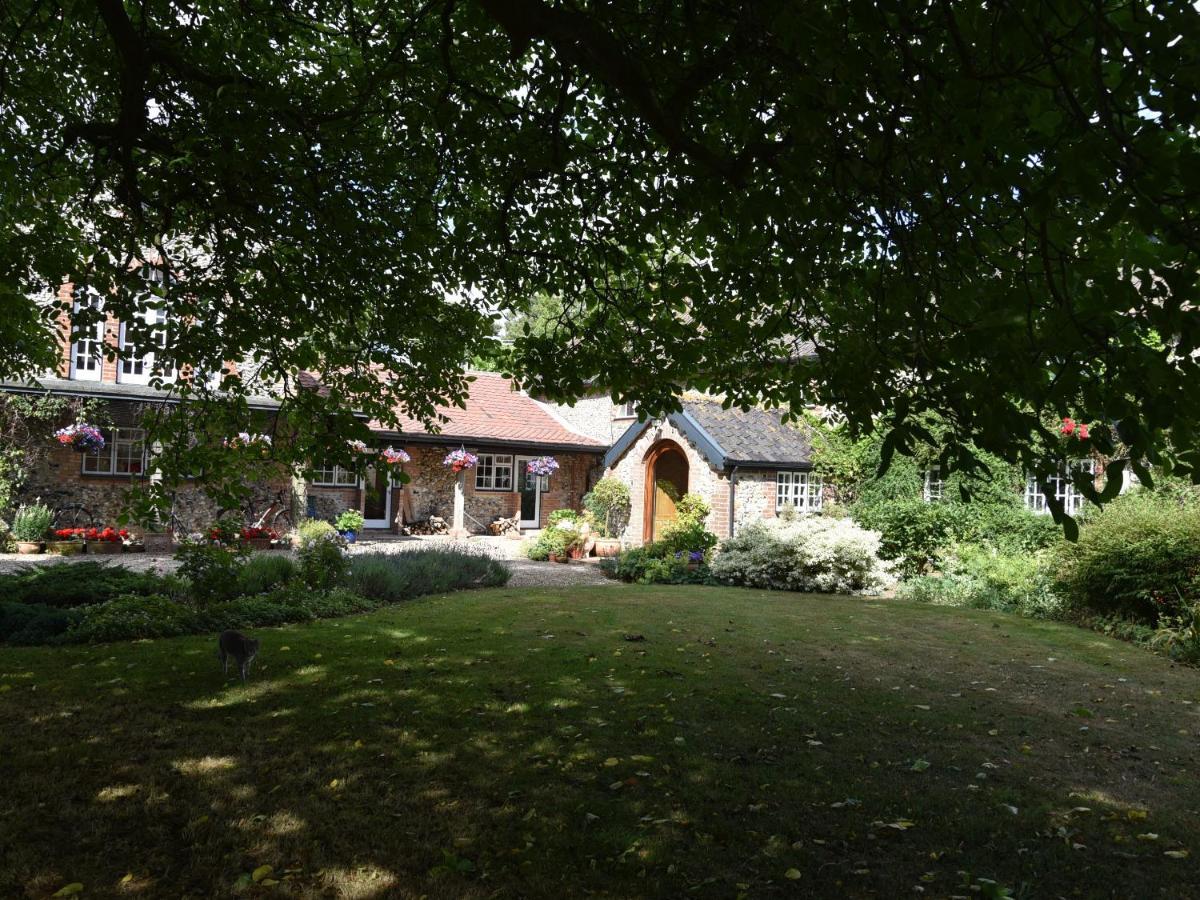 The Mill Bed & Breakfast Тетфорд Екстериор снимка